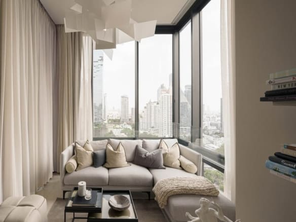 ASHTON Silom