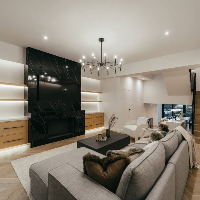 Regent 71 Place