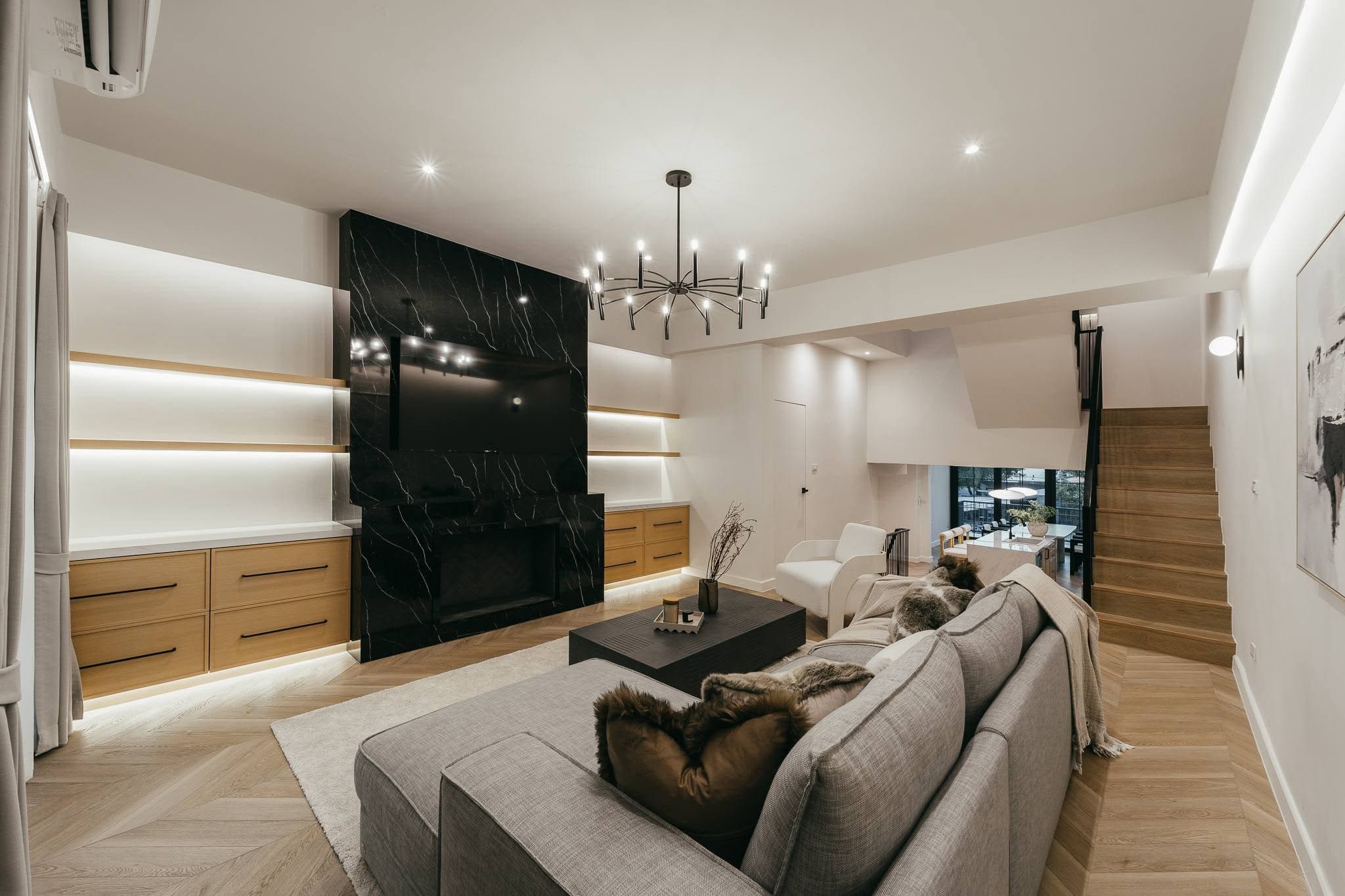 Regent 71 Place