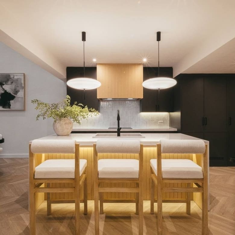 Regent 71 Place