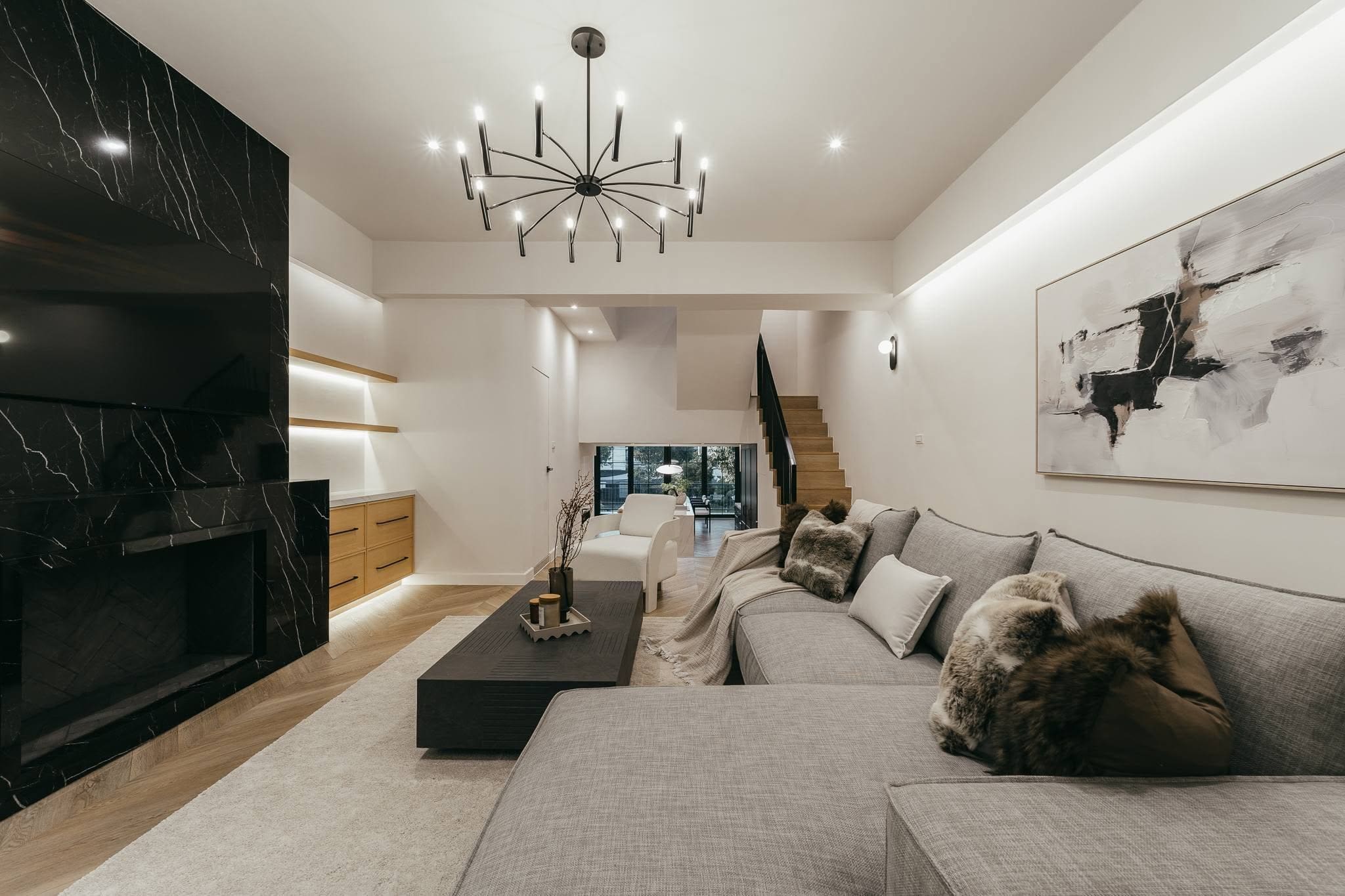 Regent 71 Place