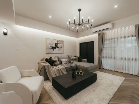 Regent 71 Place