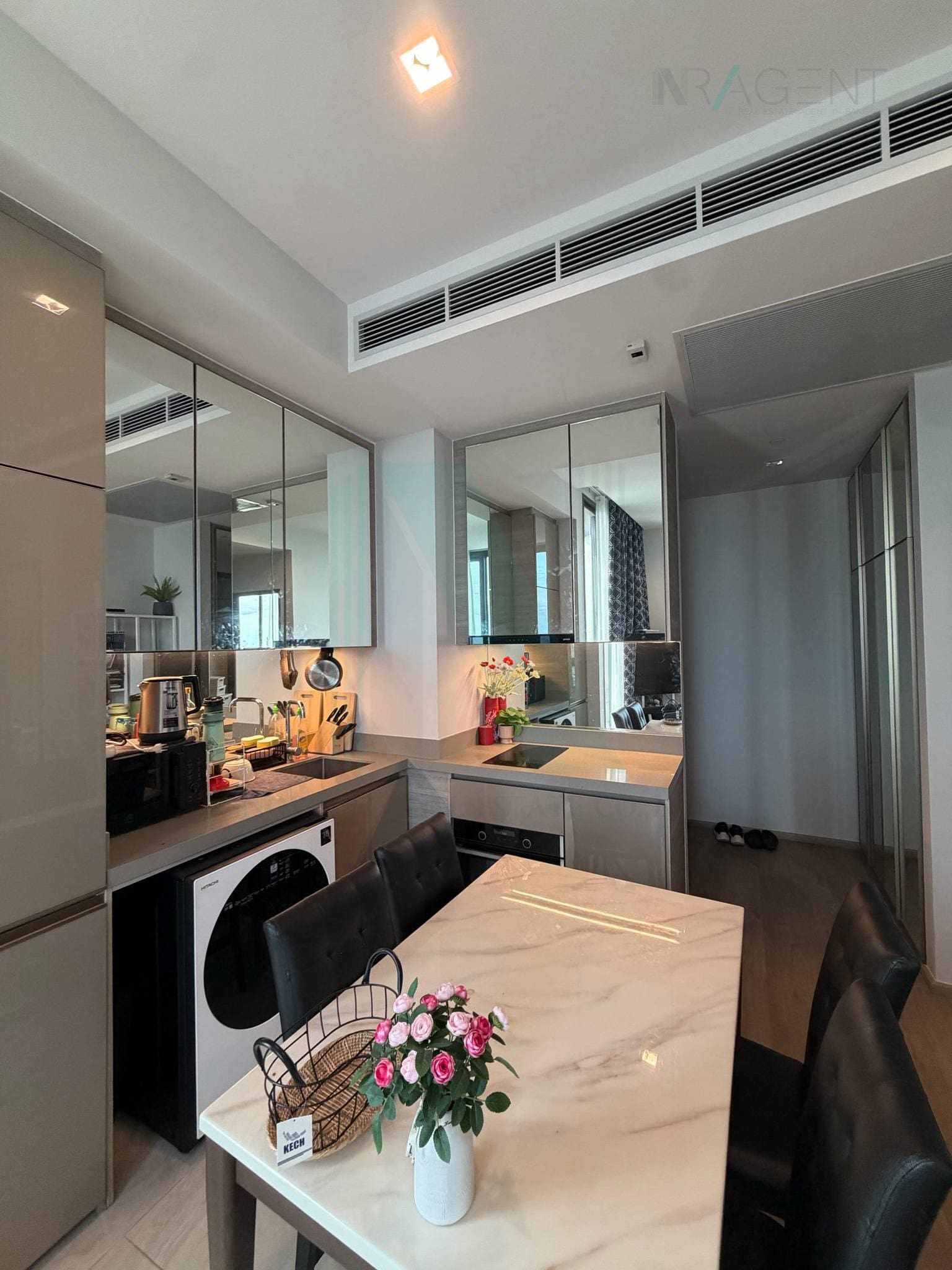 The Crest Park Residences