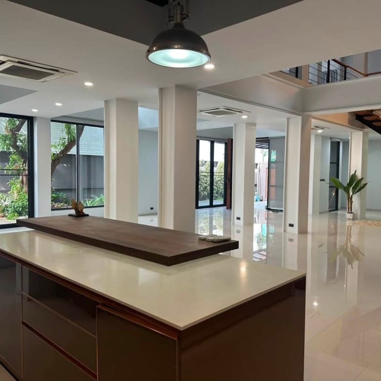 Single House Sukhumvit 71