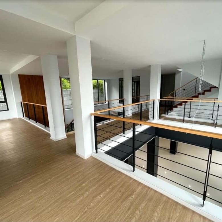 Single House Sukhumvit 71