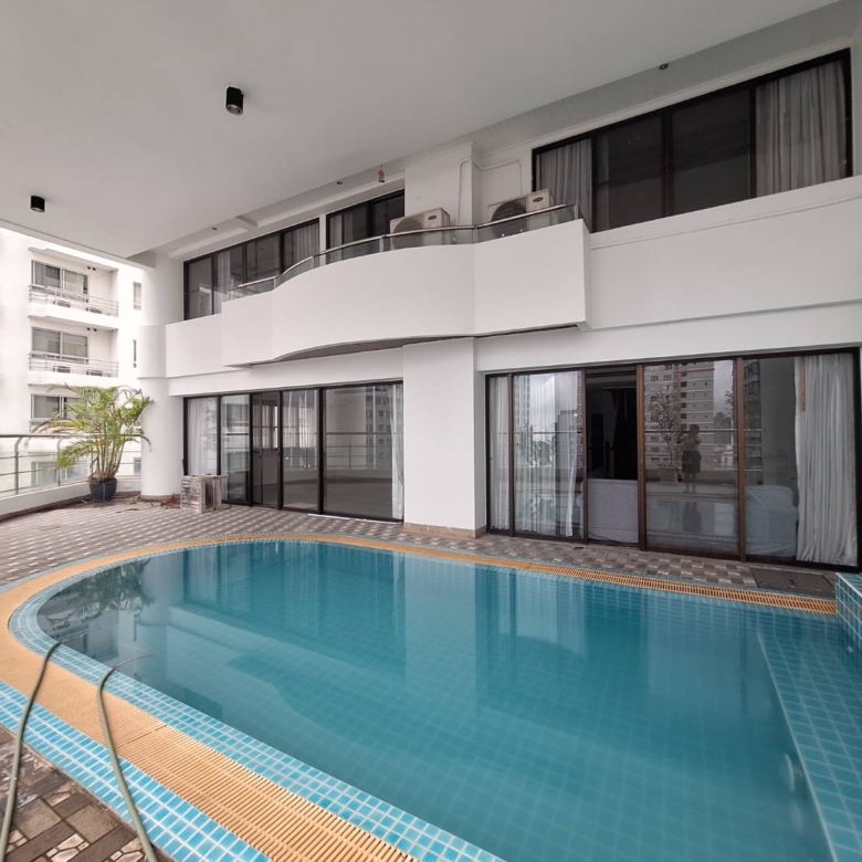 Le Raffine Sukhumvit 24