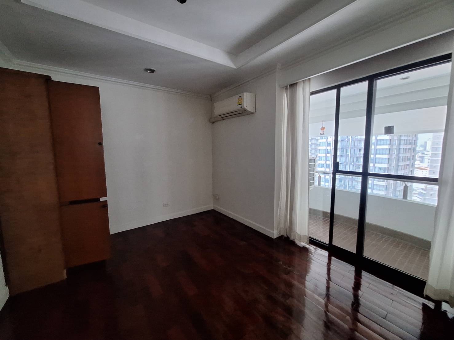 Le Raffine Sukhumvit 24