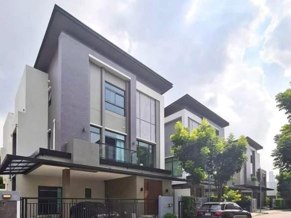 The Gentry Sukhumvit 101