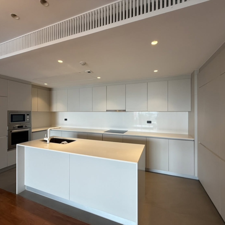 La Citta Delre Thonglor 16