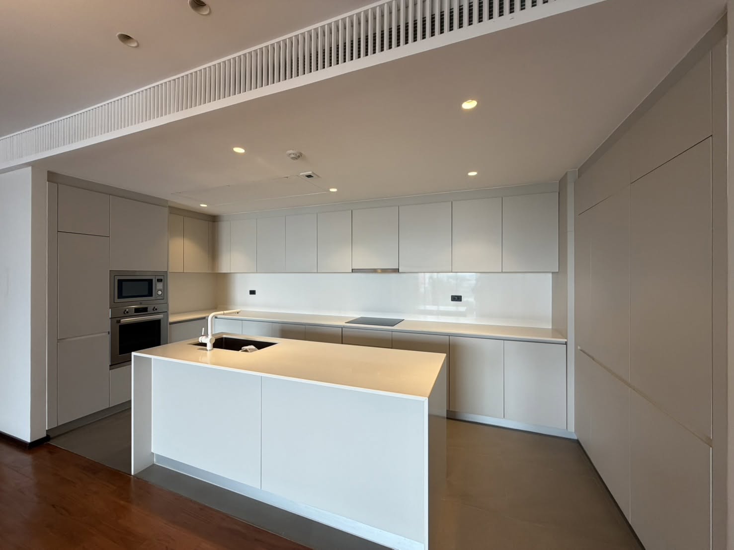 La Citta Delre Thonglor 16