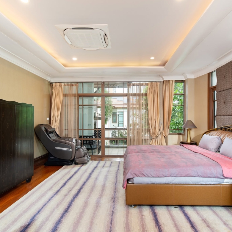 Baan Sansiri Sukhumvit 67