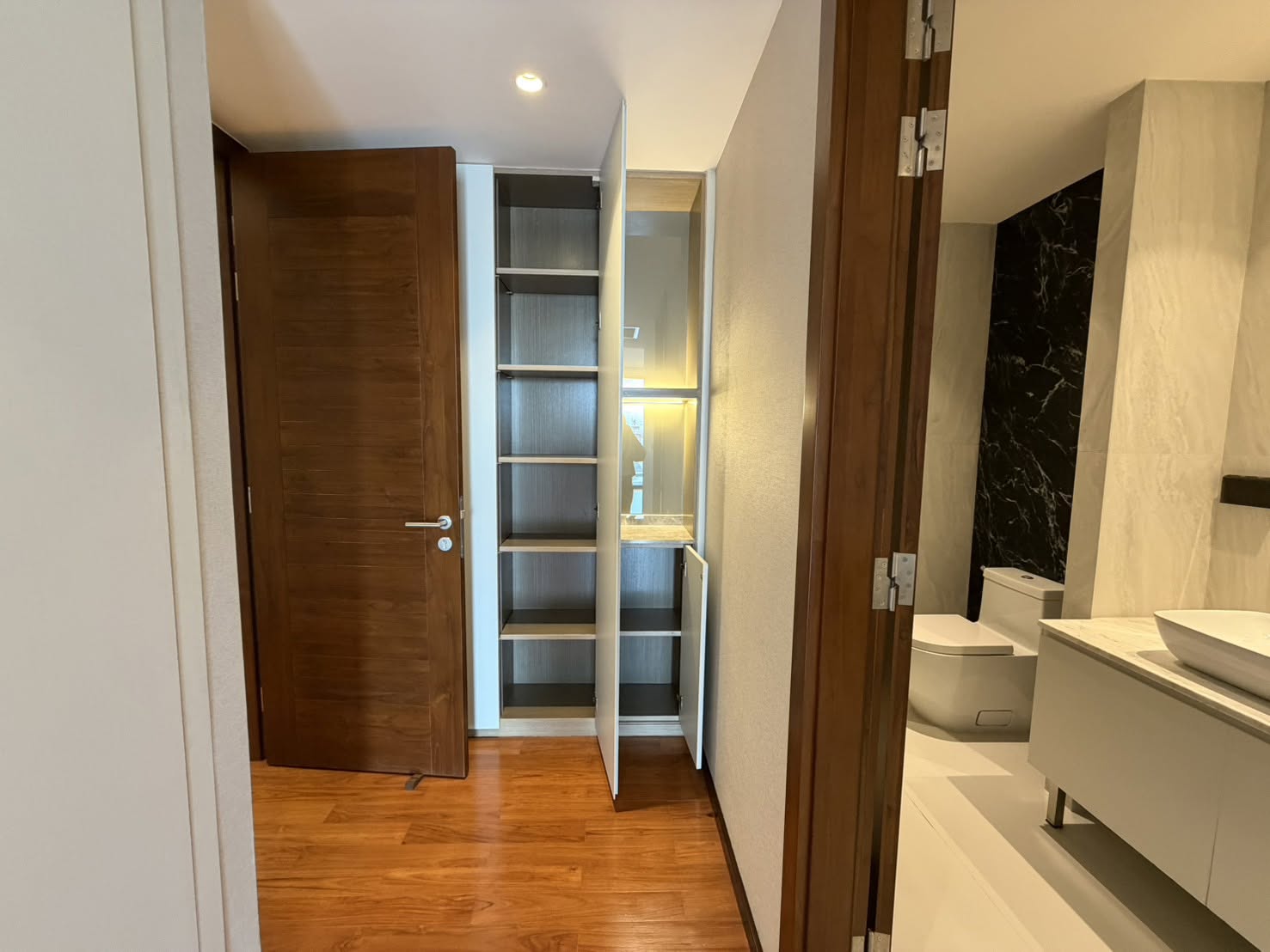 La Citta Delre Thonglor 16