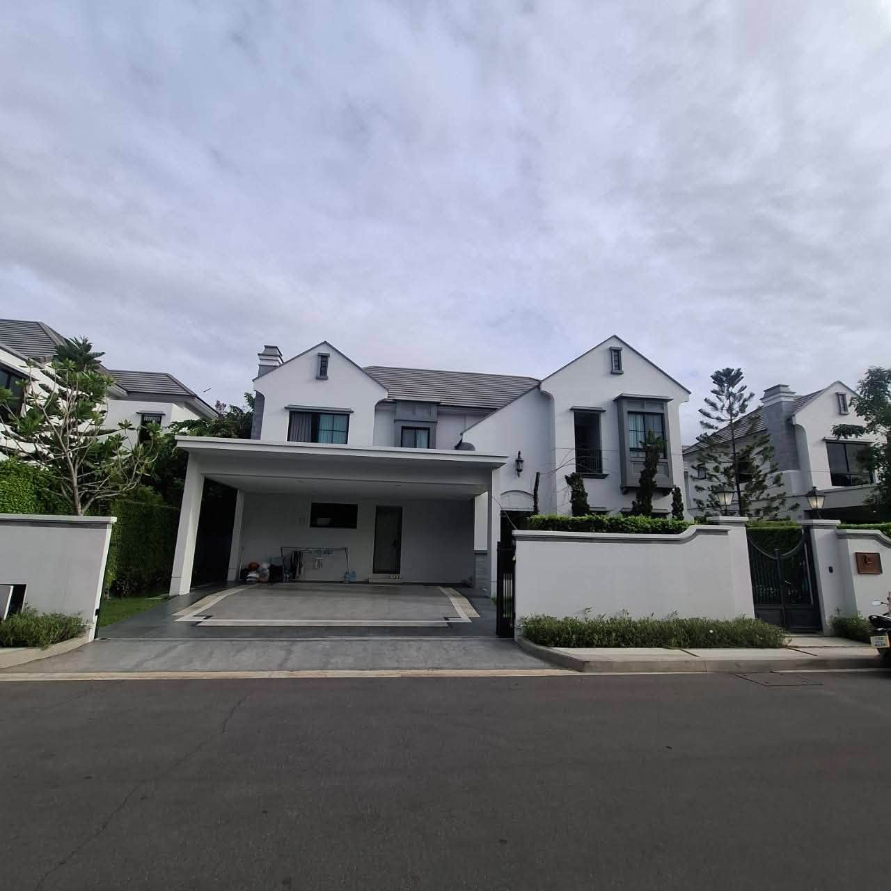 Nantawan Rama 9 – New Krungthepkreetha