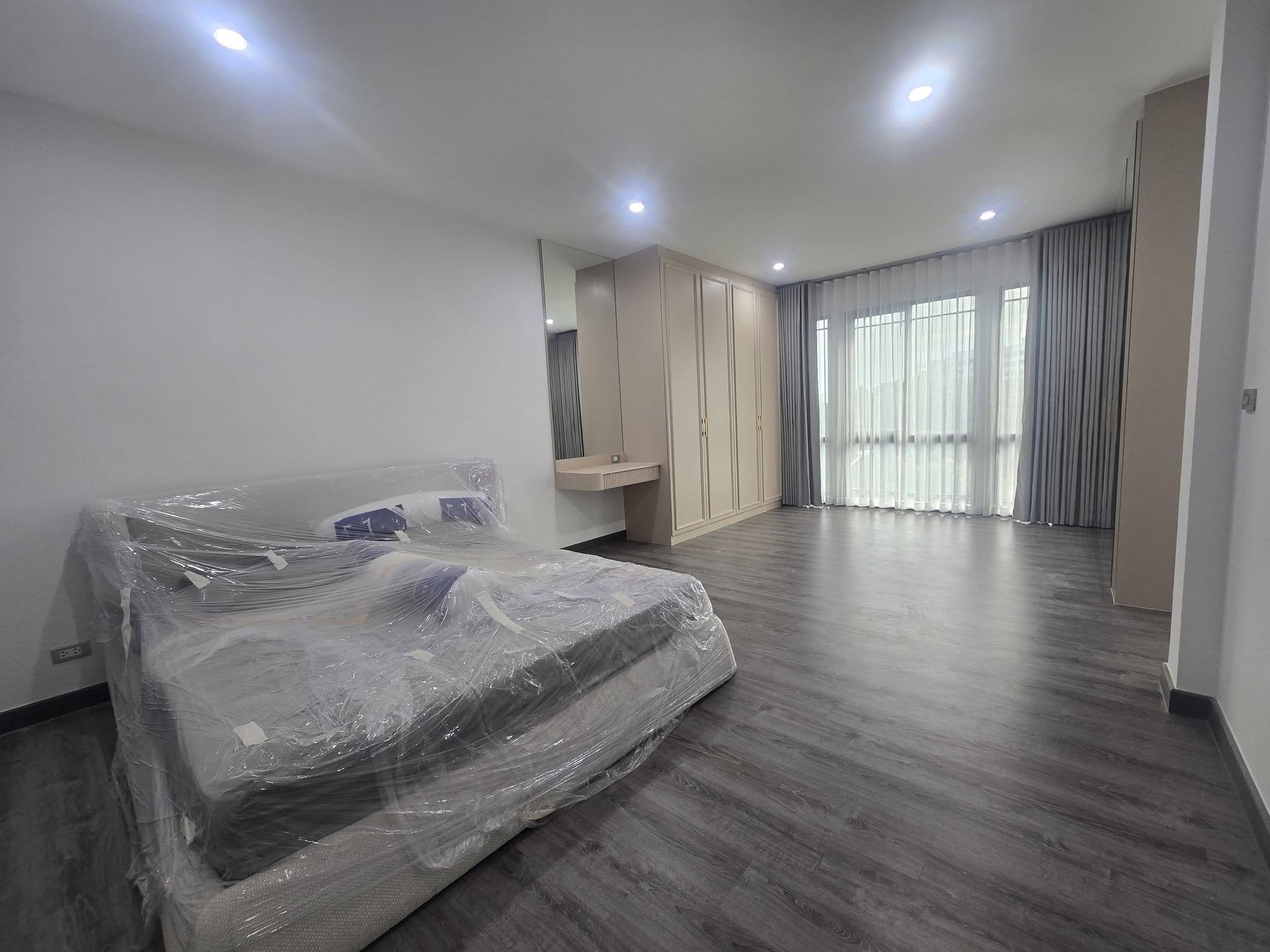 Baan Klang Muang Classe Sukhumvit 77