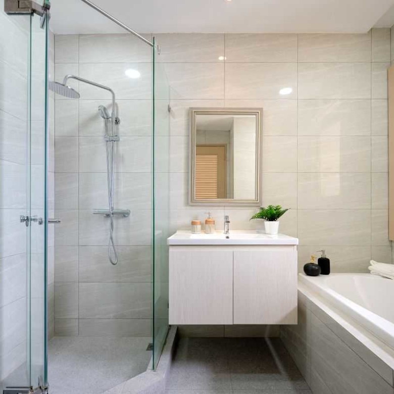 Hampton Thonglor 10