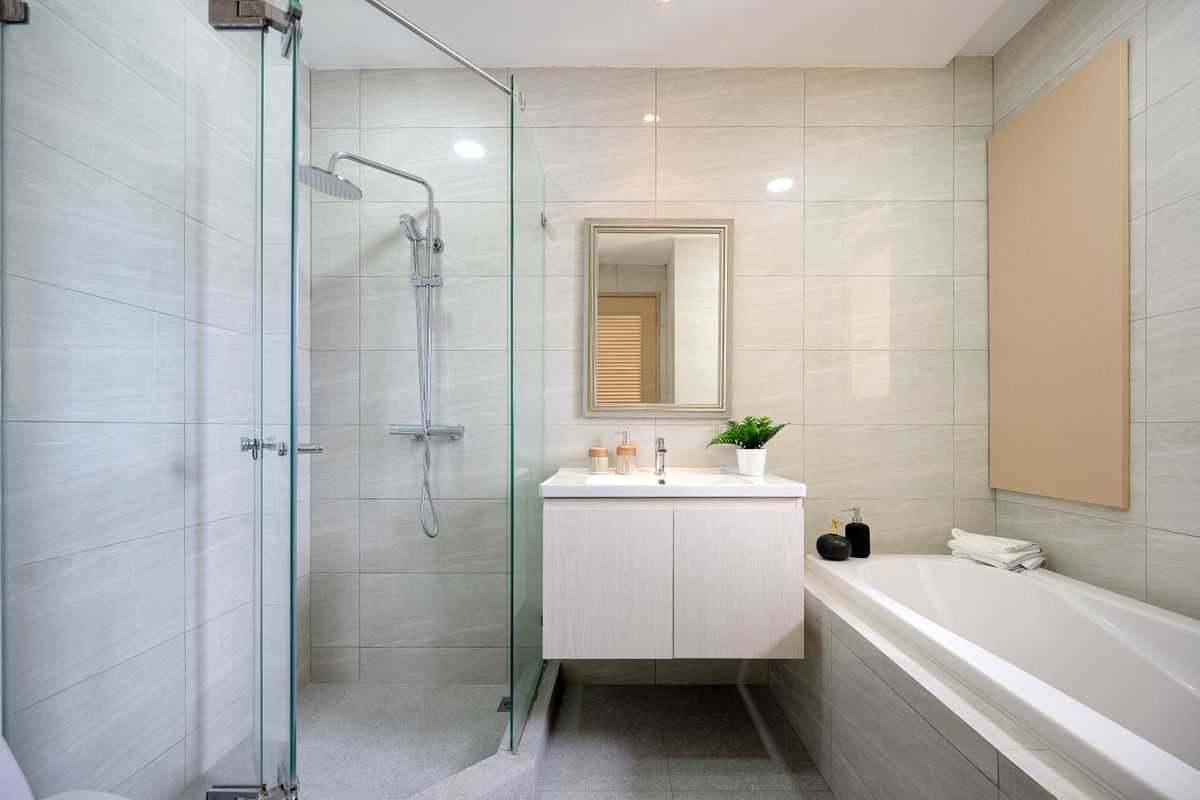 Hampton Thonglor 10
