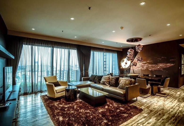 The Emporio Place