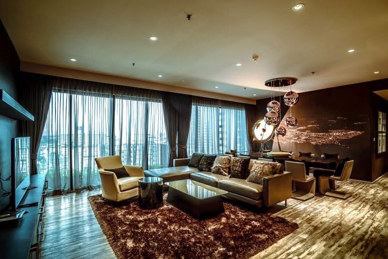 The Emporio Place